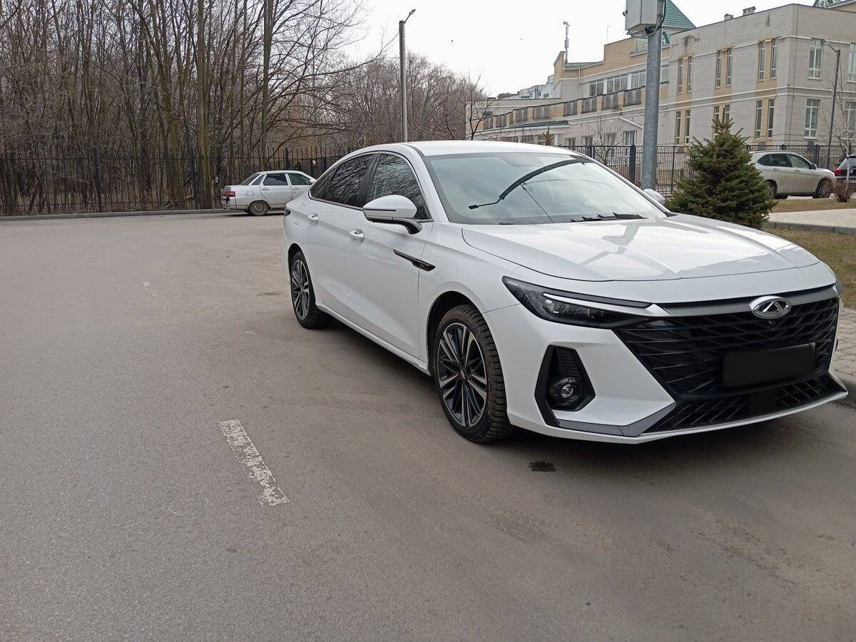 Chery Arrizo 8 с пробегом — 2024 год. Фото: #1