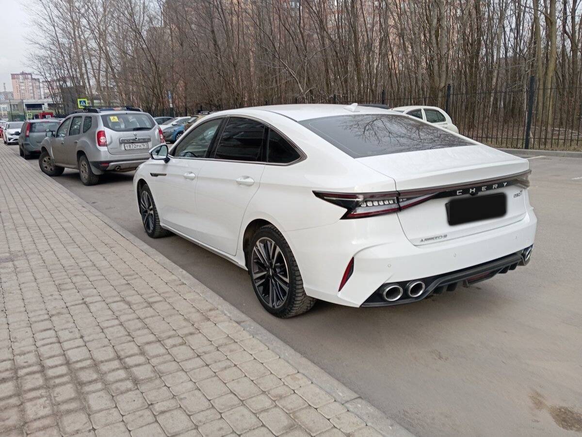 Chery Arrizo 8 с пробегом — 2024 год. Фото: #5