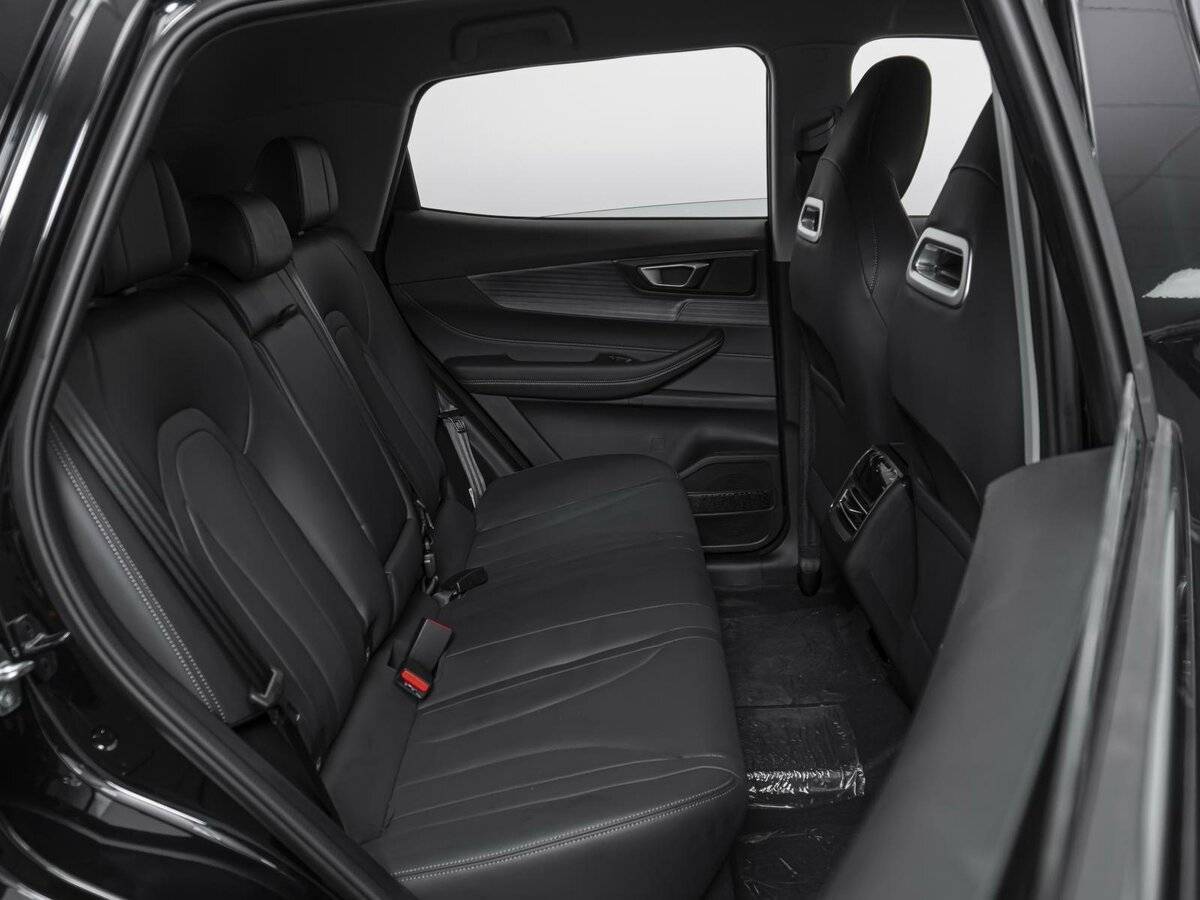 Chery Tiggo 4 с пробегом — 2024 год. Фото: #6