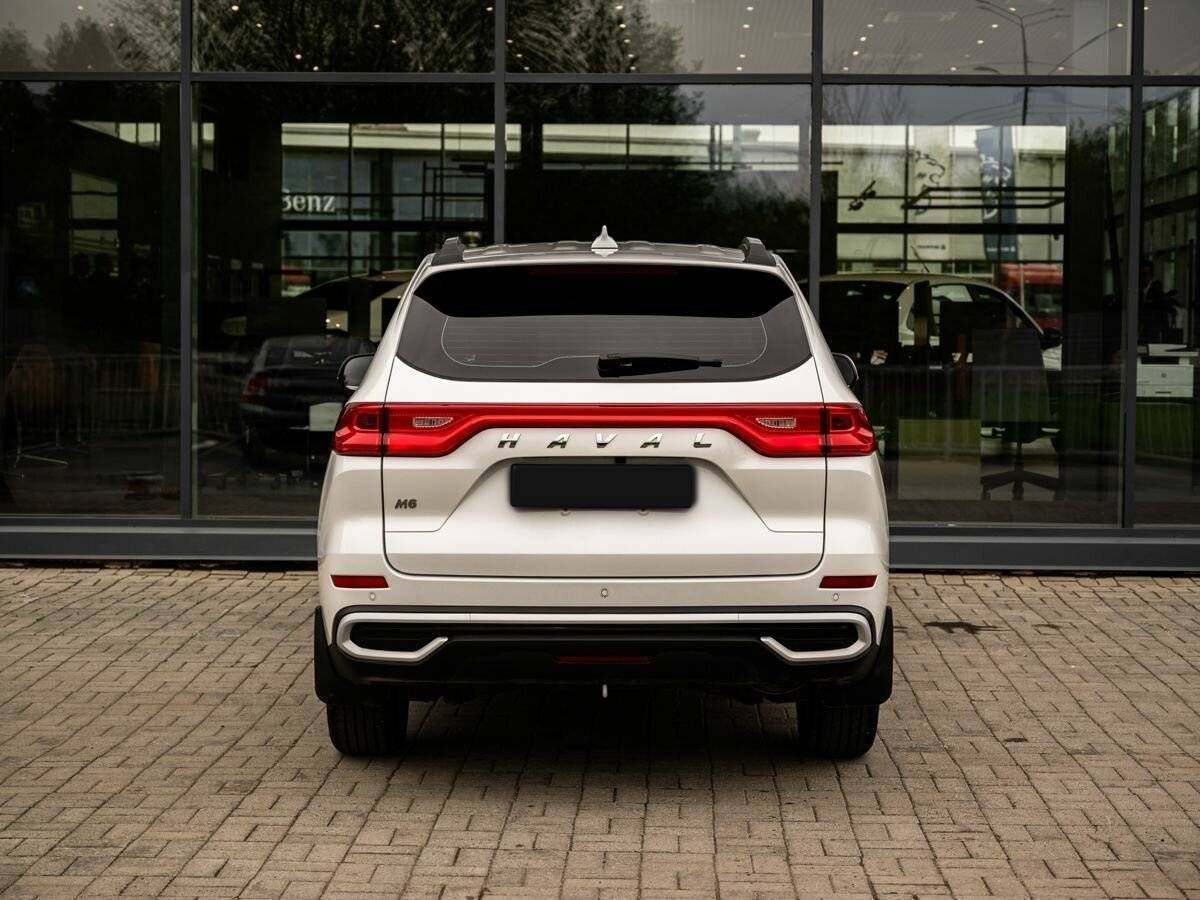 Haval M6 с пробегом — 2024 год. Фото: #3