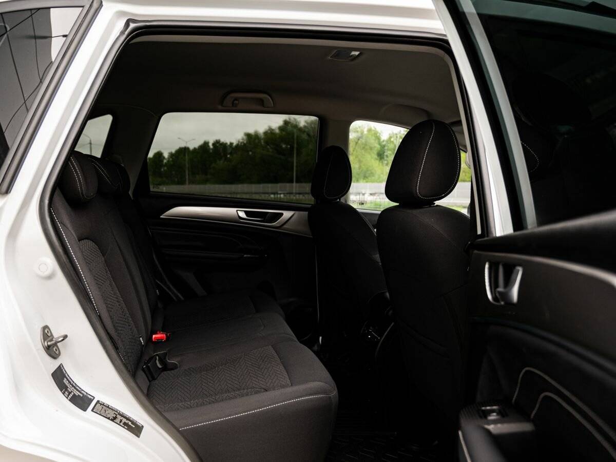 Haval M6 с пробегом — 2024 год. Фото: #12