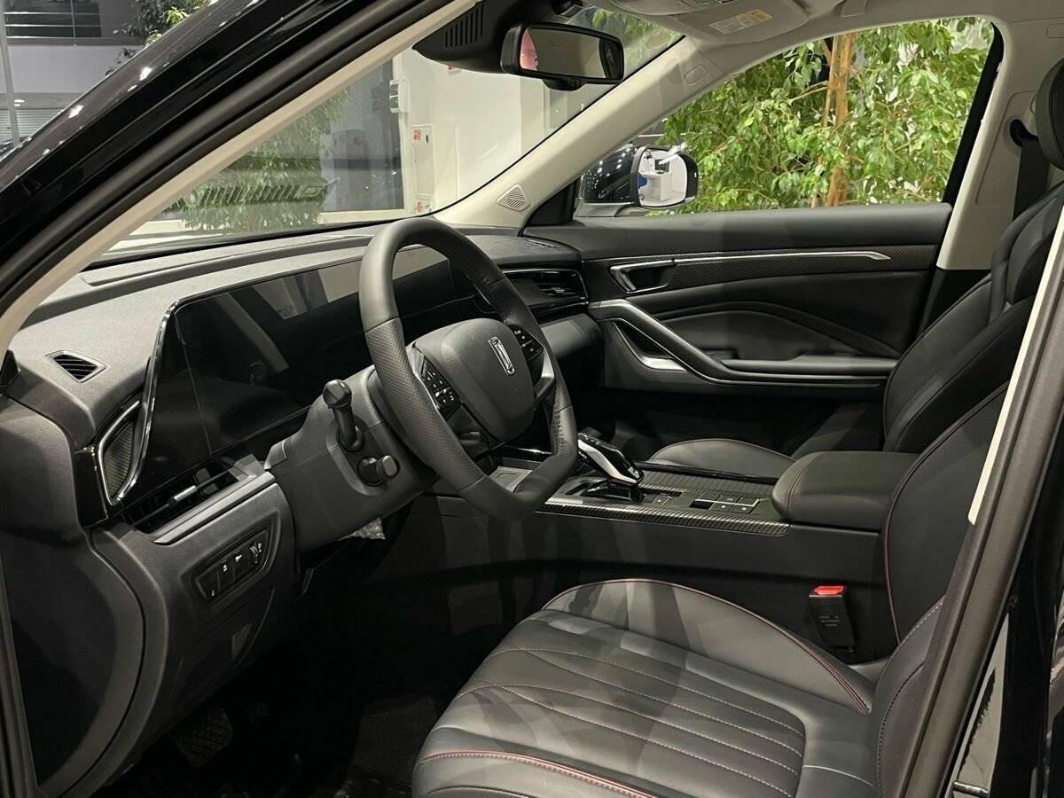 FAW Bestune T55 с пробегом — 2023 год. Фото: #5