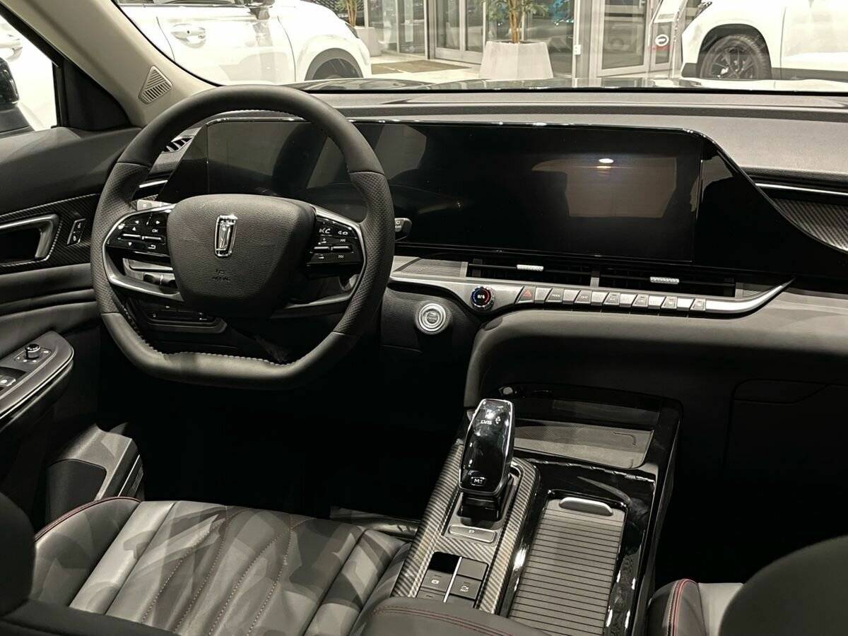 FAW Bestune T55 с пробегом — 2023 год. Фото: #8