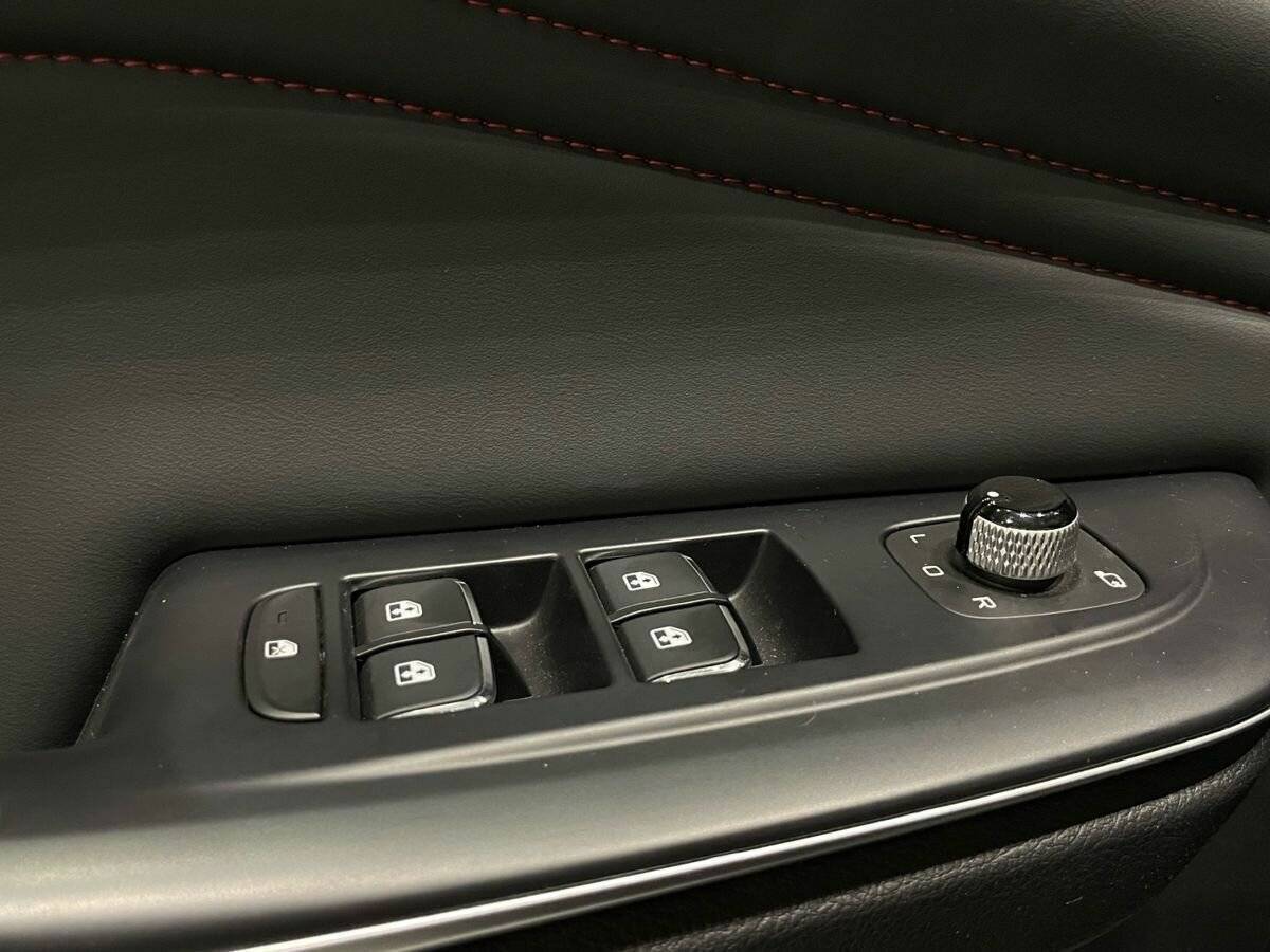 FAW Bestune T55 с пробегом — 2023 год. Фото: #11