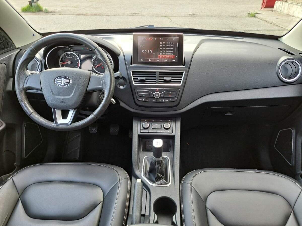 FAW Besturn X40 с пробегом — 2020 год. Фото: #13