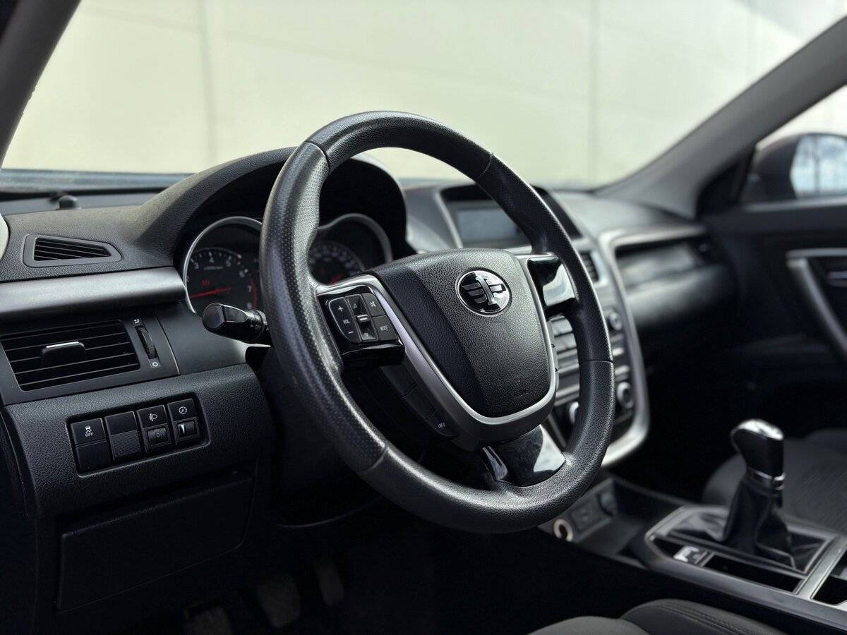 FAW Besturn X80 с пробегом — 2019 год. Фото: #9