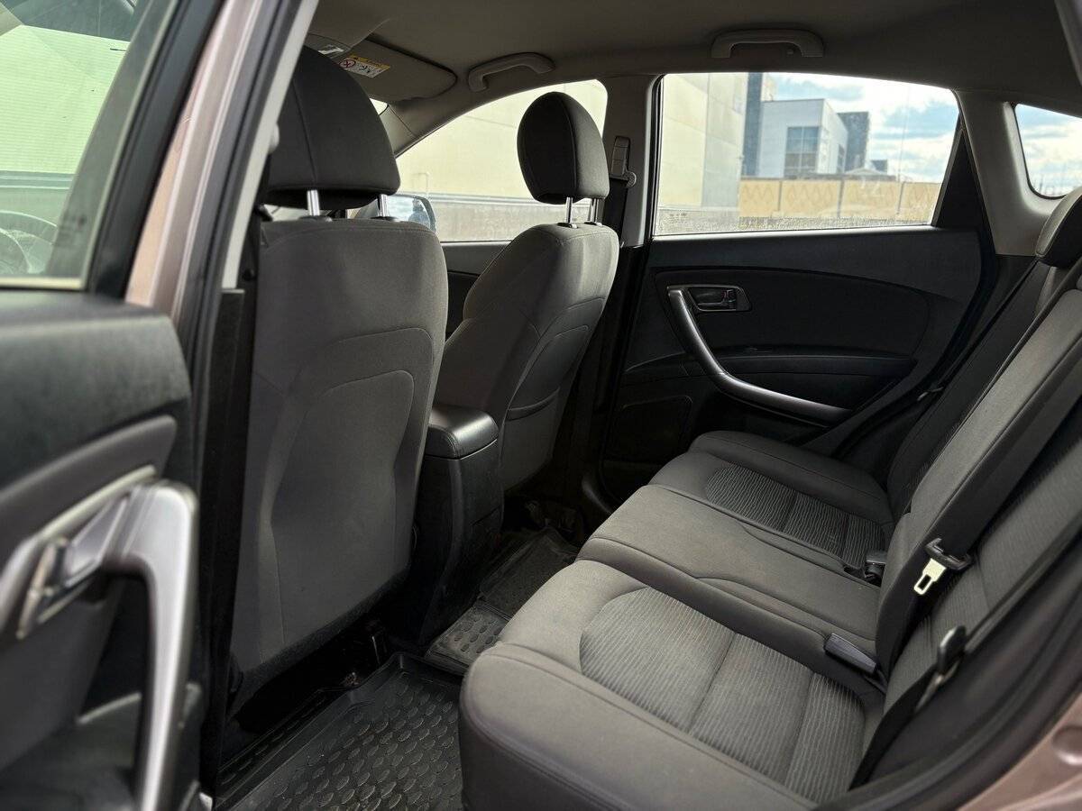 FAW Besturn X80 с пробегом — 2019 год. Фото: #20