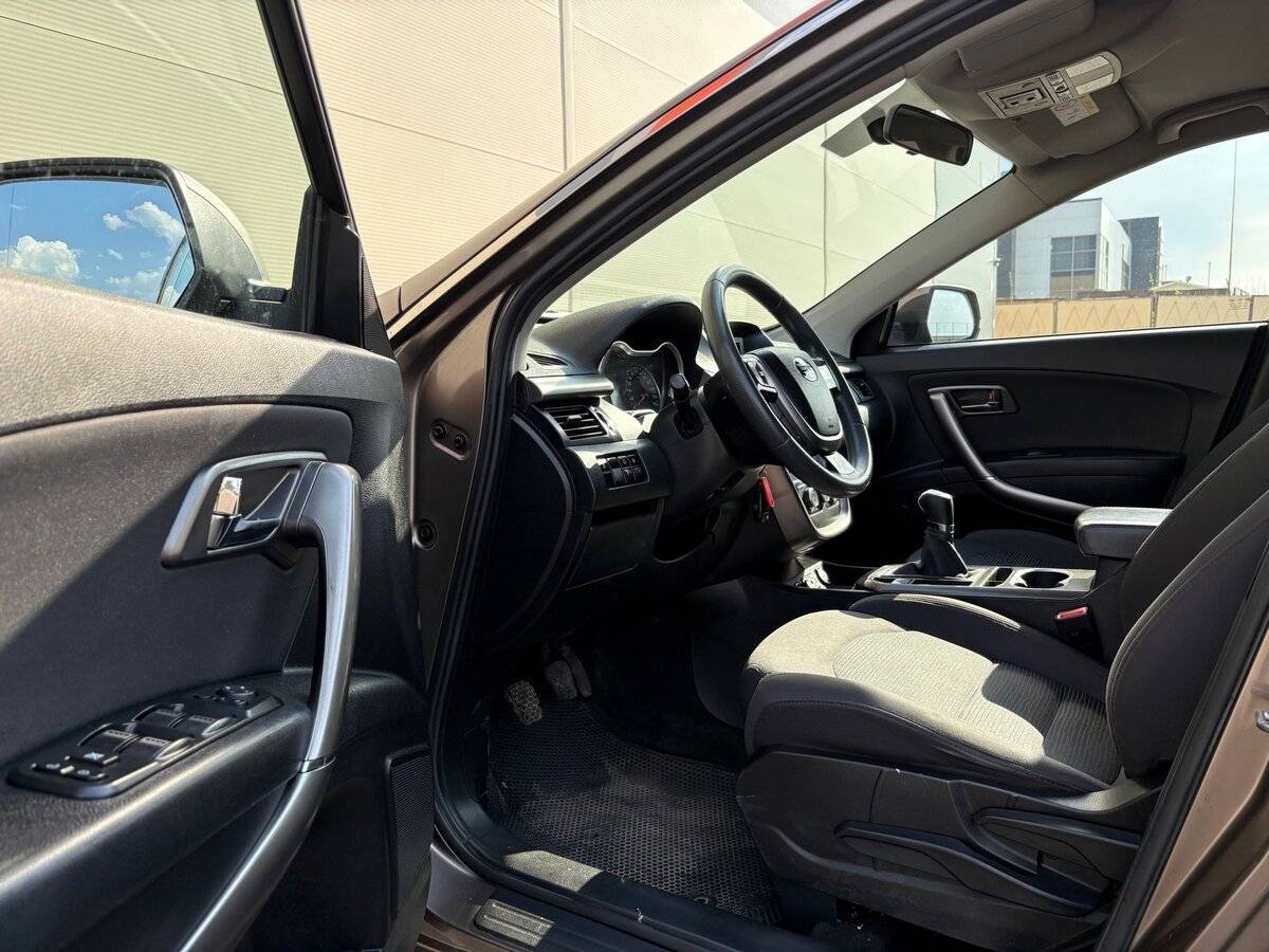 FAW Besturn X80 с пробегом — 2020 год. Фото: #8