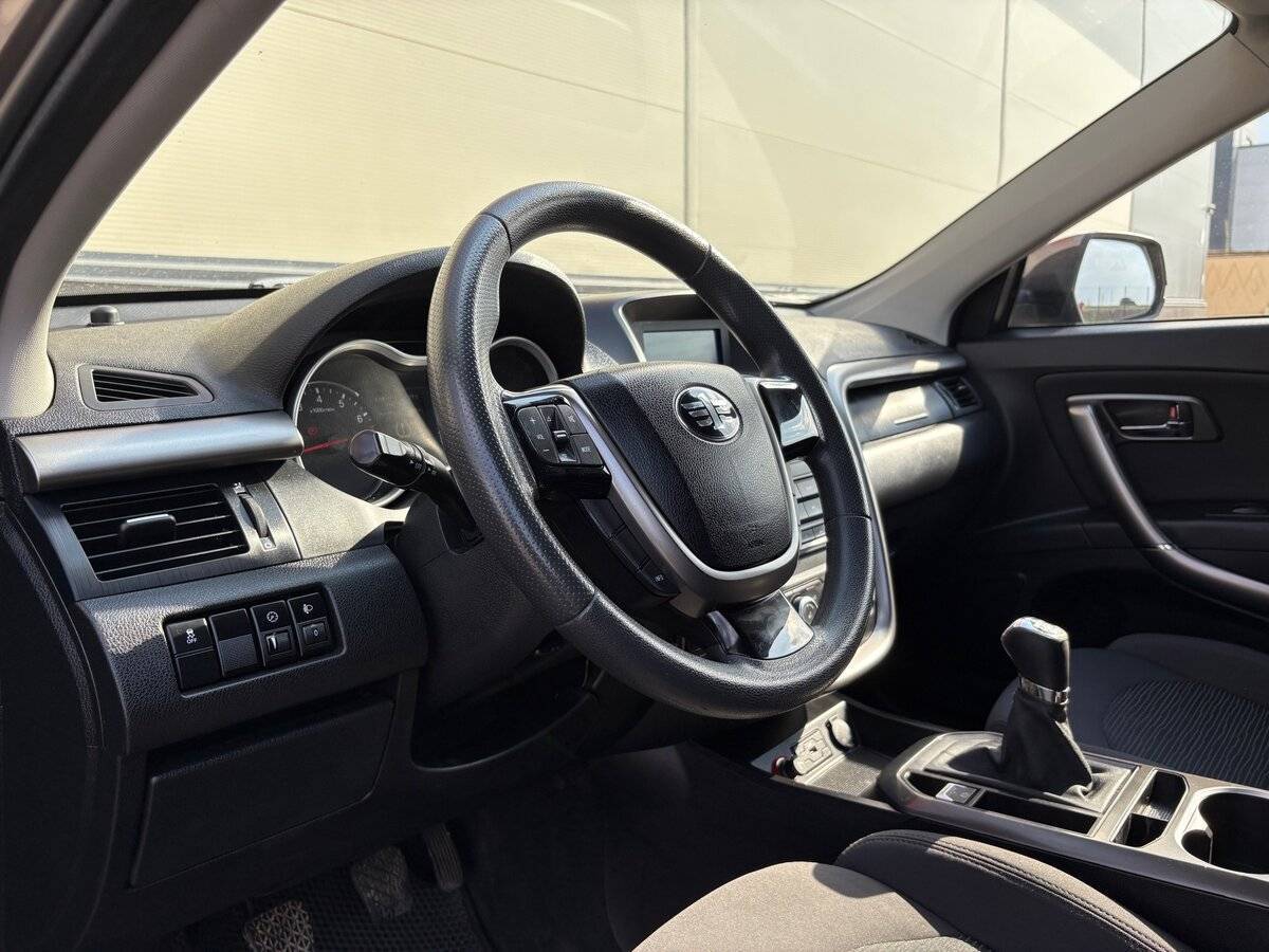 FAW Besturn X80 с пробегом — 2020 год. Фото: #9