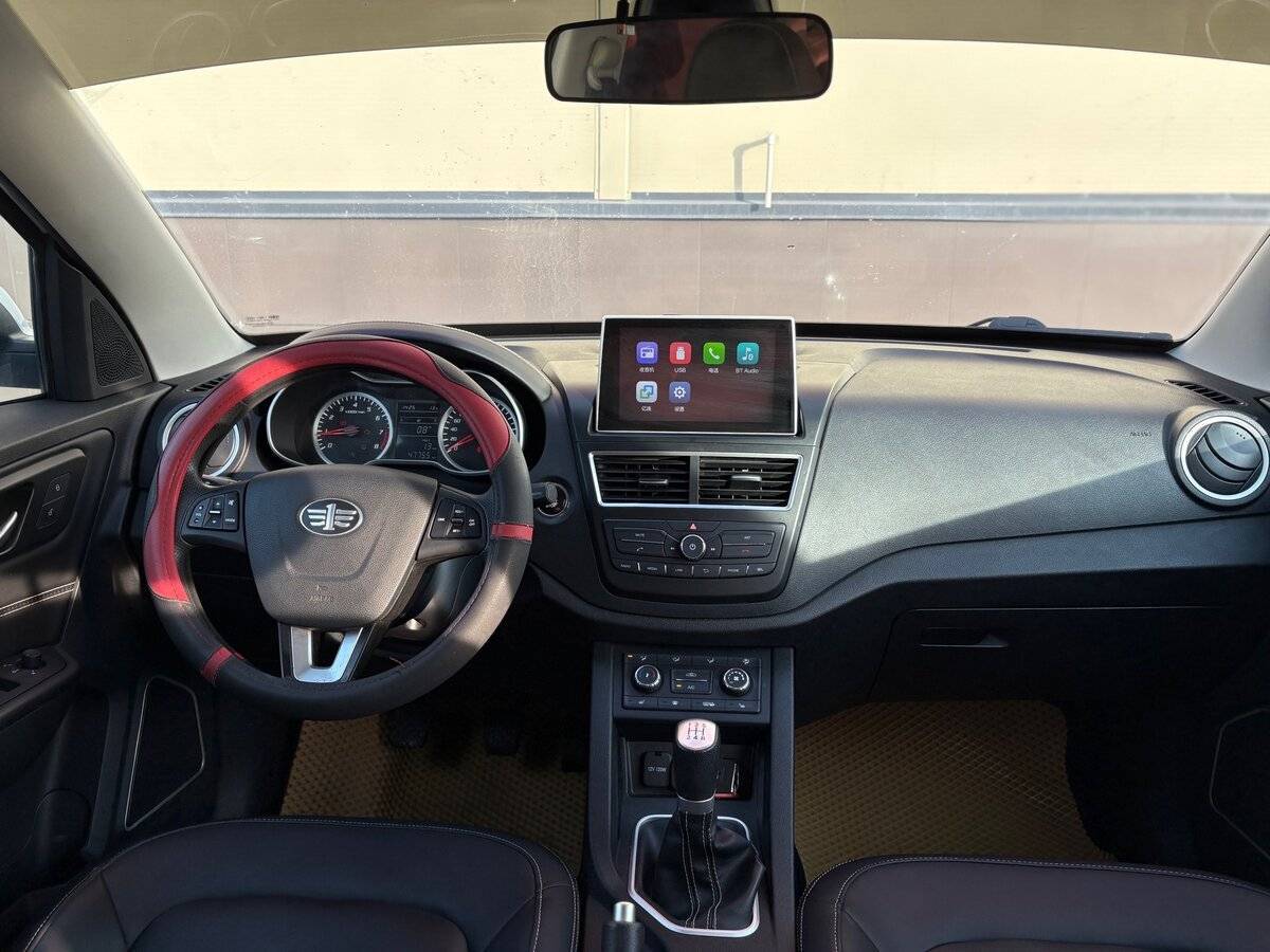 FAW Besturn X40 с пробегом — 2019 год. Фото: #10