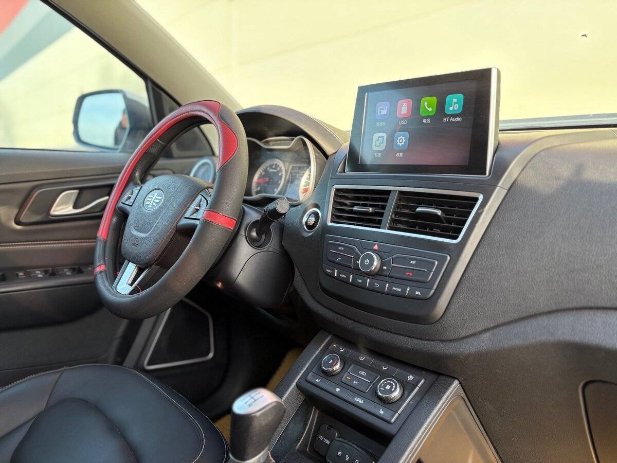 FAW Besturn X40 с пробегом — 2019 год. Фото: #11