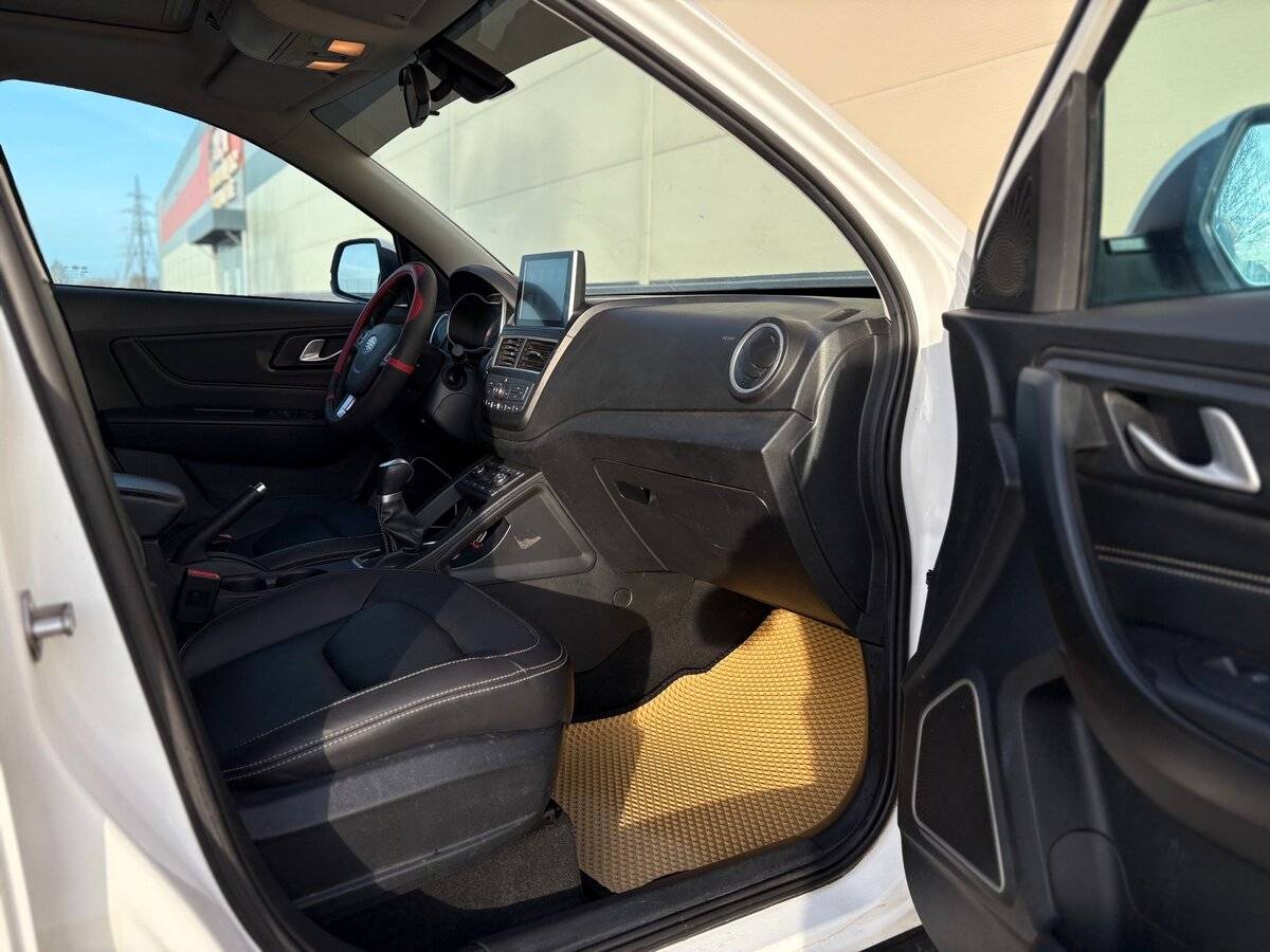 FAW Besturn X40 с пробегом — 2019 год. Фото: #12