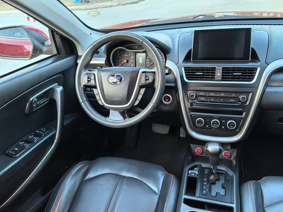 FAW Besturn X80 с пробегом — 2019 год. Фото: #11