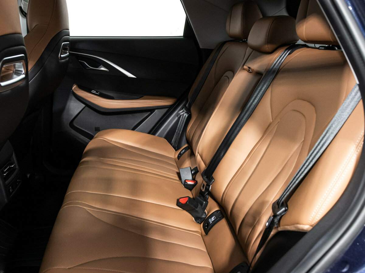 OMODA C5 с пробегом — 2023 год. Фото: #9