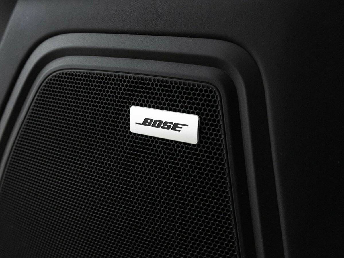 Porsche Macan с пробегом — 2014 год. Фото: #17