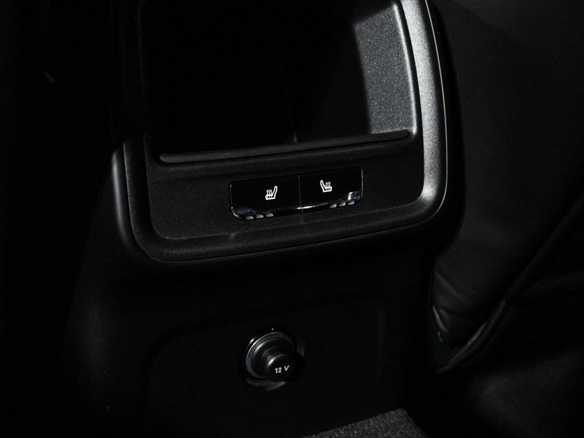 Porsche Macan с пробегом — 2014 год. Фото: #20