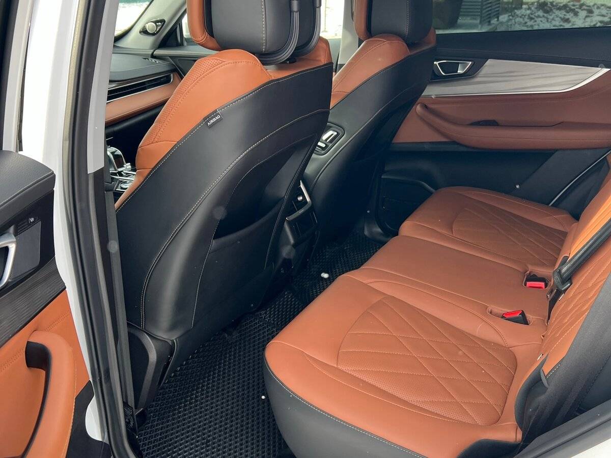 Chery Tiggo 8 Pro Max с пробегом — 2022 год. Фото: #6