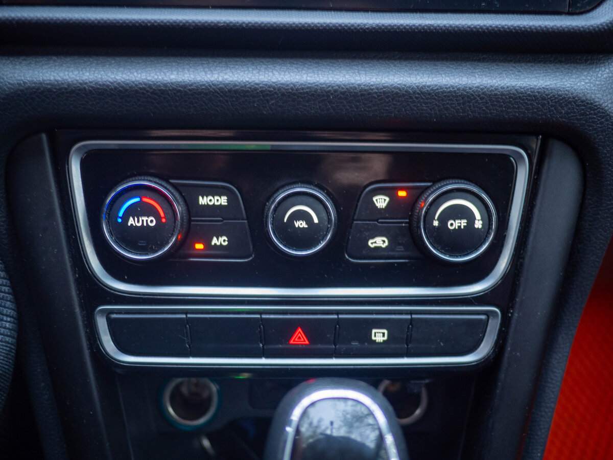 Chery Tiggo 3 с пробегом — 2017 год. Фото: #13