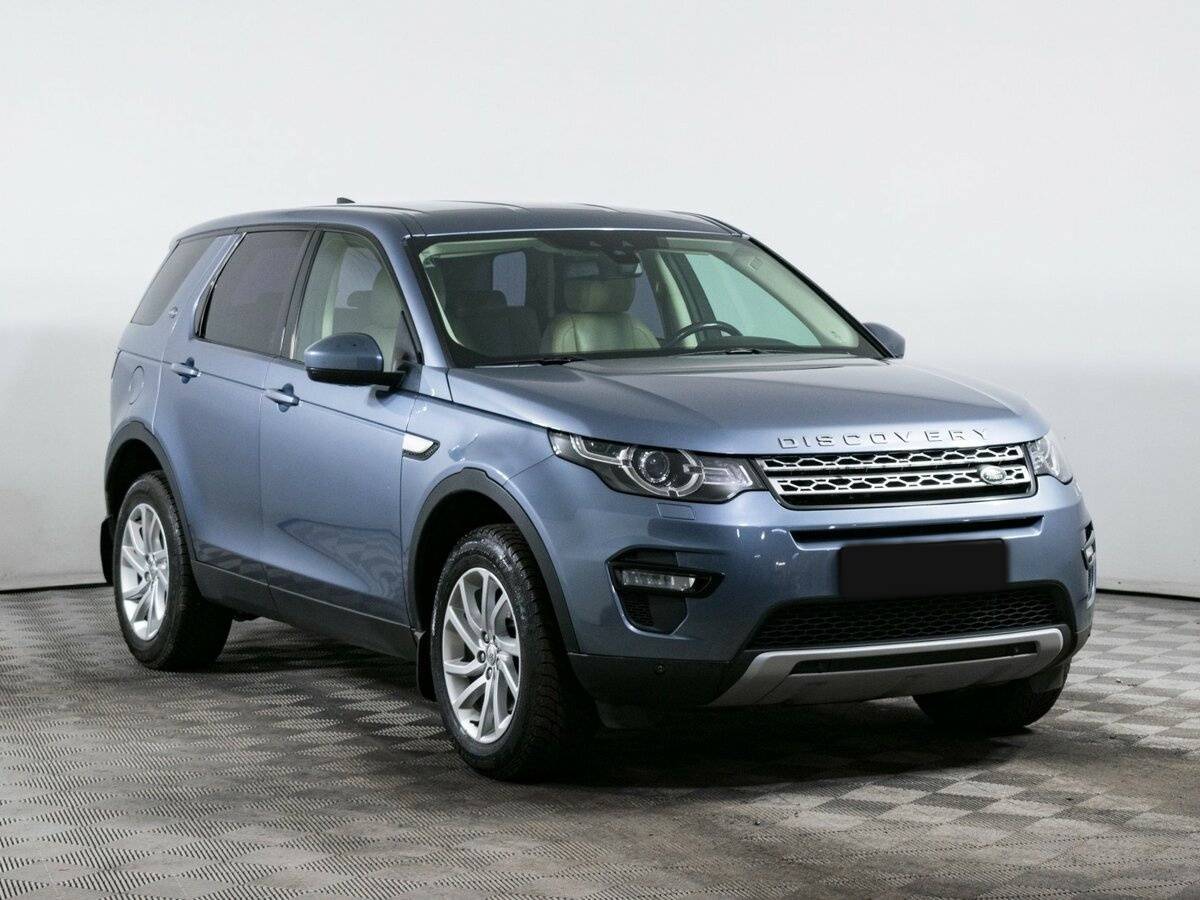 Land Rover Discovery Sport с пробегом — 2017 год. Фото: #2