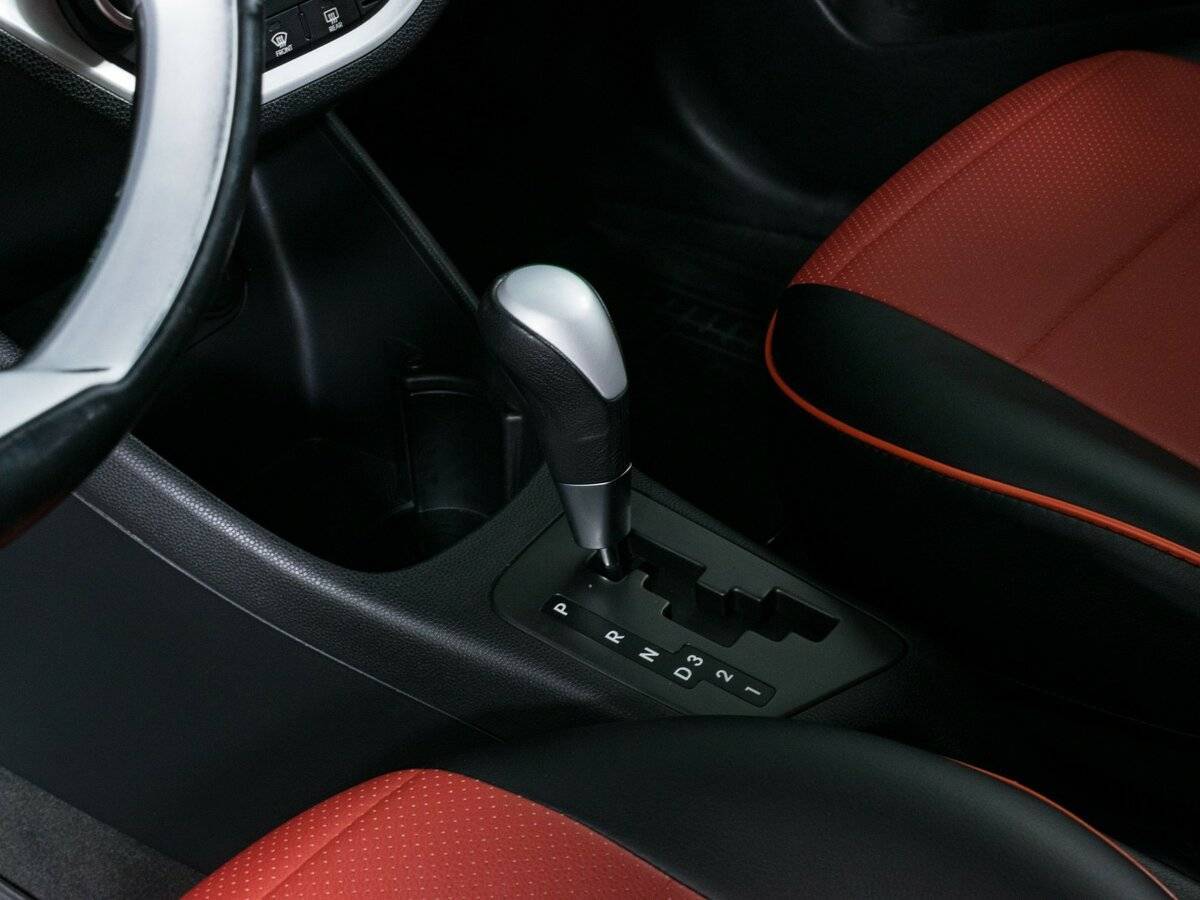 Kia Picanto с пробегом — 2012 год. Фото: #13