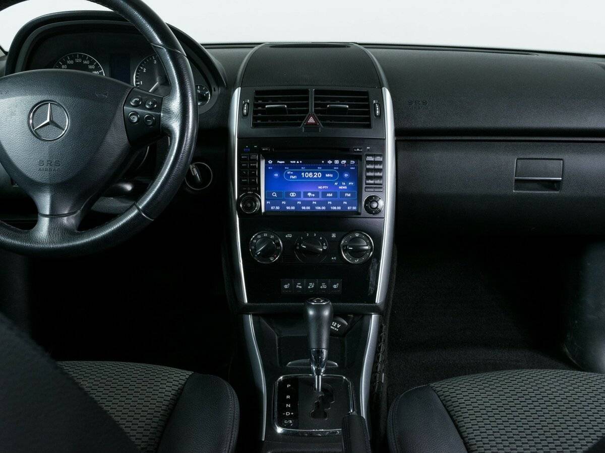 Mercedes-Benz A-Класс с пробегом — 2008 год. Фото: #10