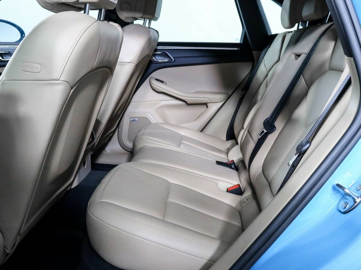 Porsche Macan с пробегом — 2020 год. Фото: #7