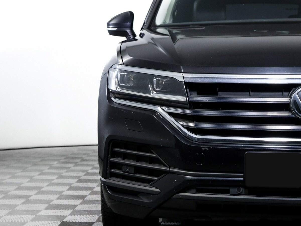 Volkswagen Touareg с пробегом — 2018 год. Фото: #11