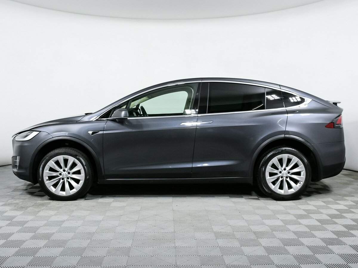 Tesla Model X с пробегом — 2018 год. Фото: #22