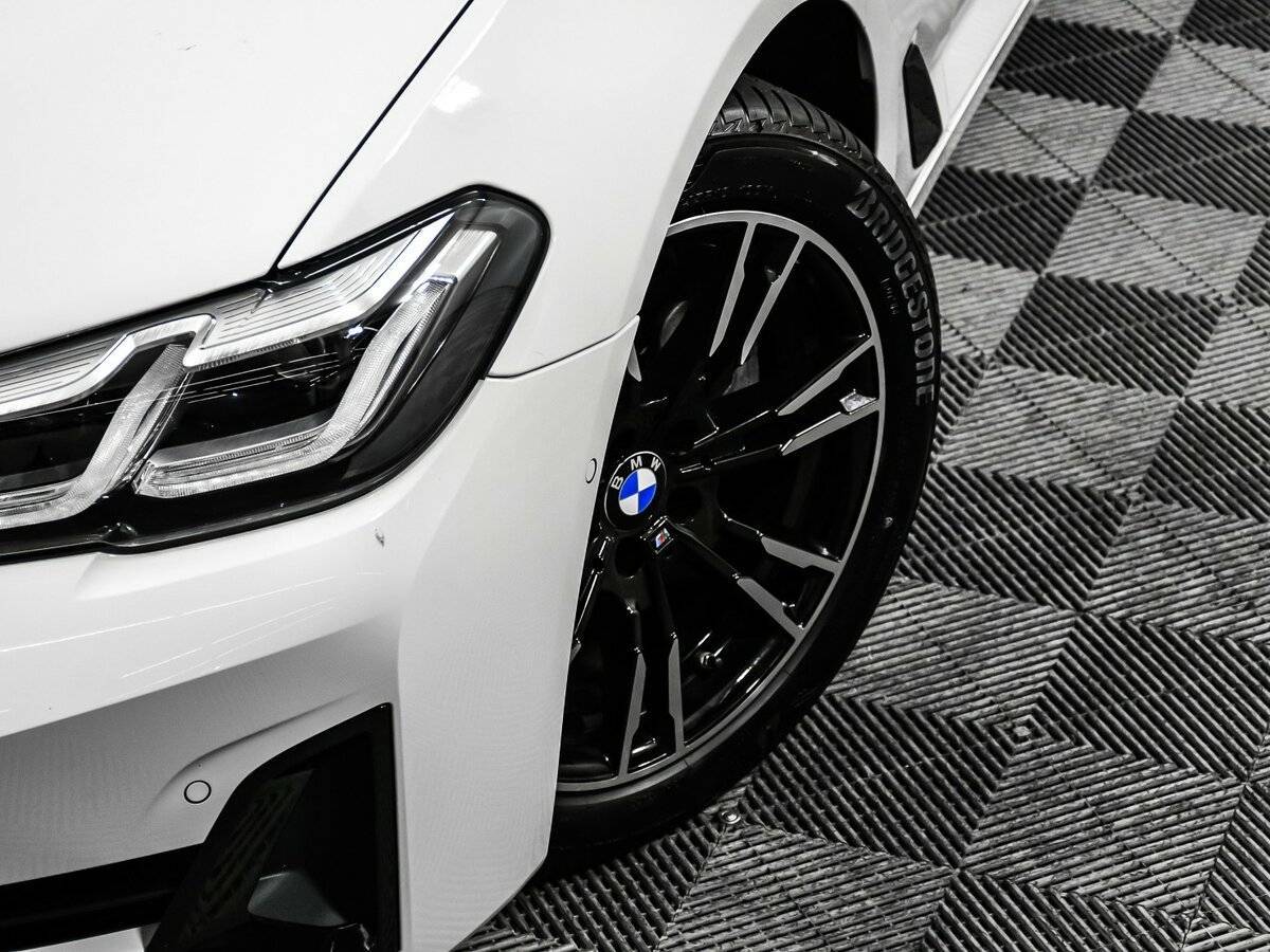 BMW 5 серии с пробегом — 2022 год. Фото: #10