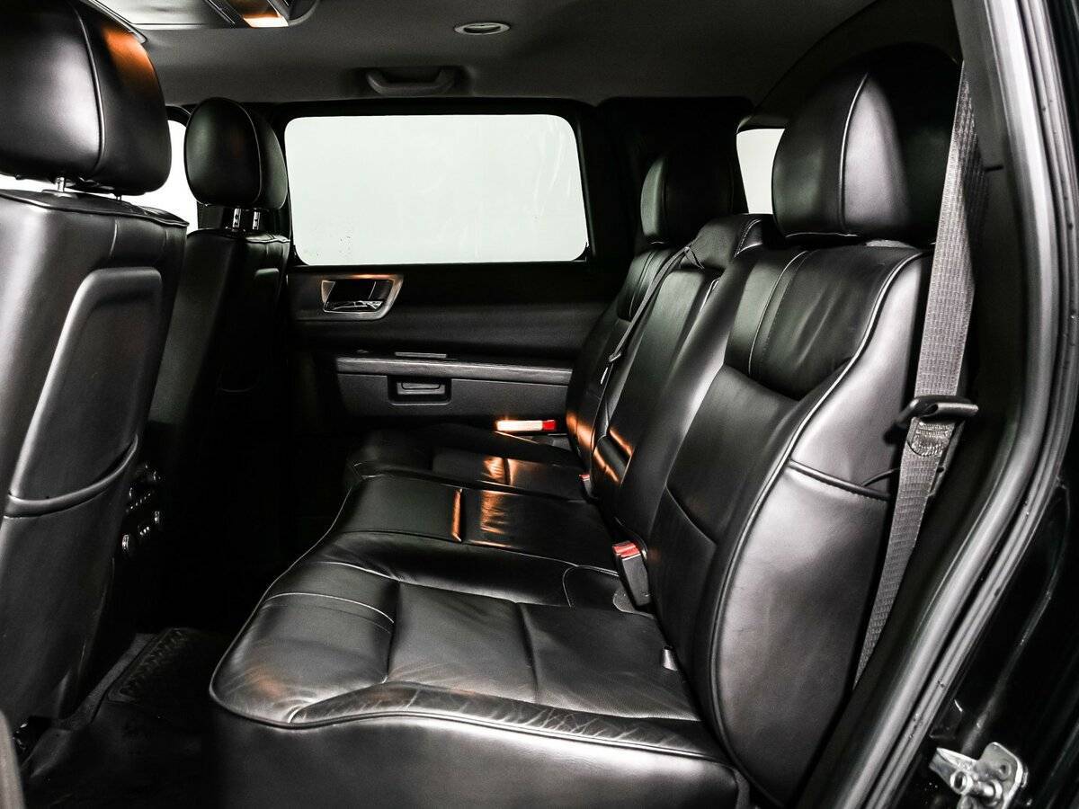 Hummer H2 с пробегом — 2008 год. Фото: #11