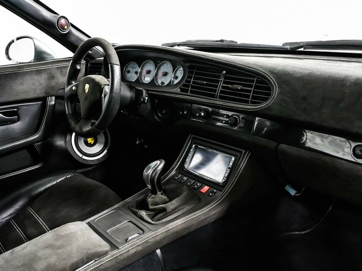 Porsche 944 с пробегом — 1986 год. Фото: #8