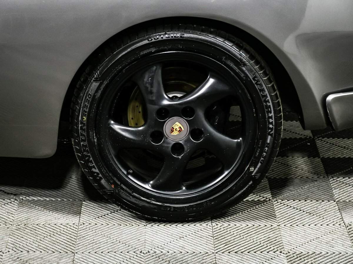 Porsche 944 с пробегом — 1986 год. Фото: #12