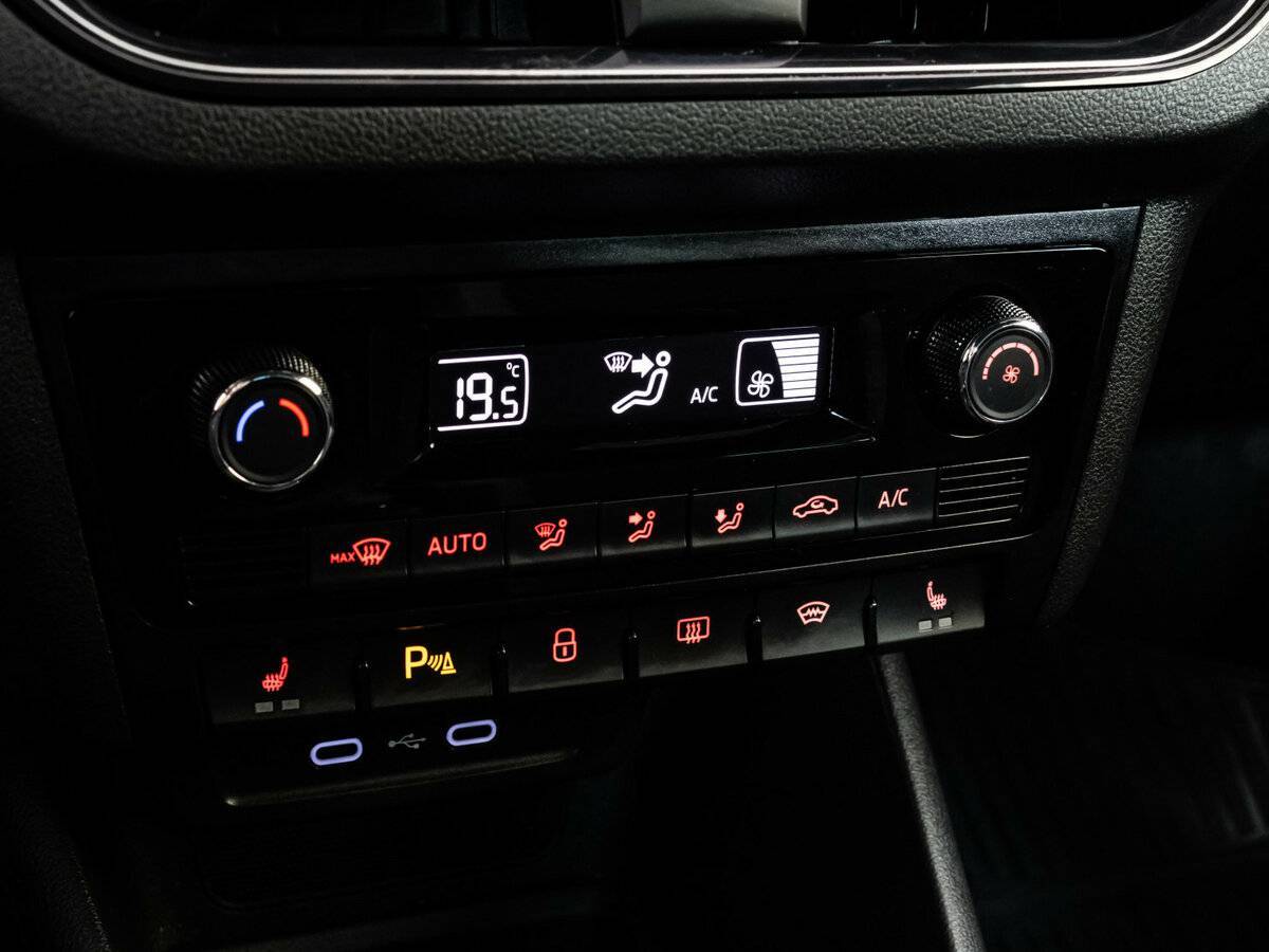 Volkswagen Polo с пробегом — 2021 год. Фото: #17