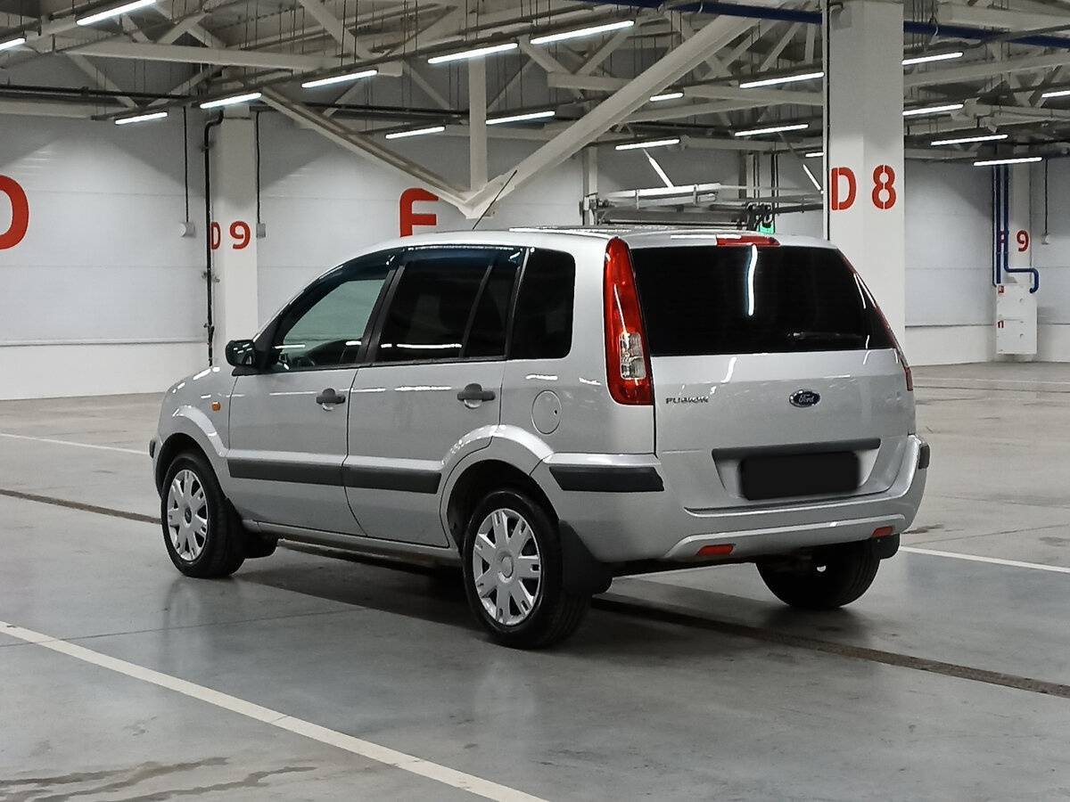 Ford Fusion с пробегом — 2008 год. Фото: #6