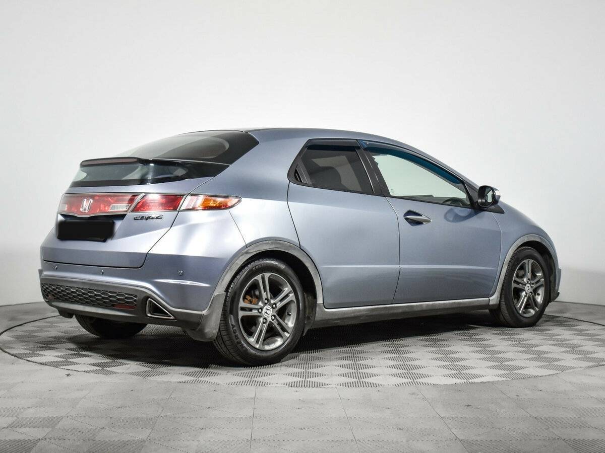 Honda Civic с пробегом — 2008 год. Фото: #4