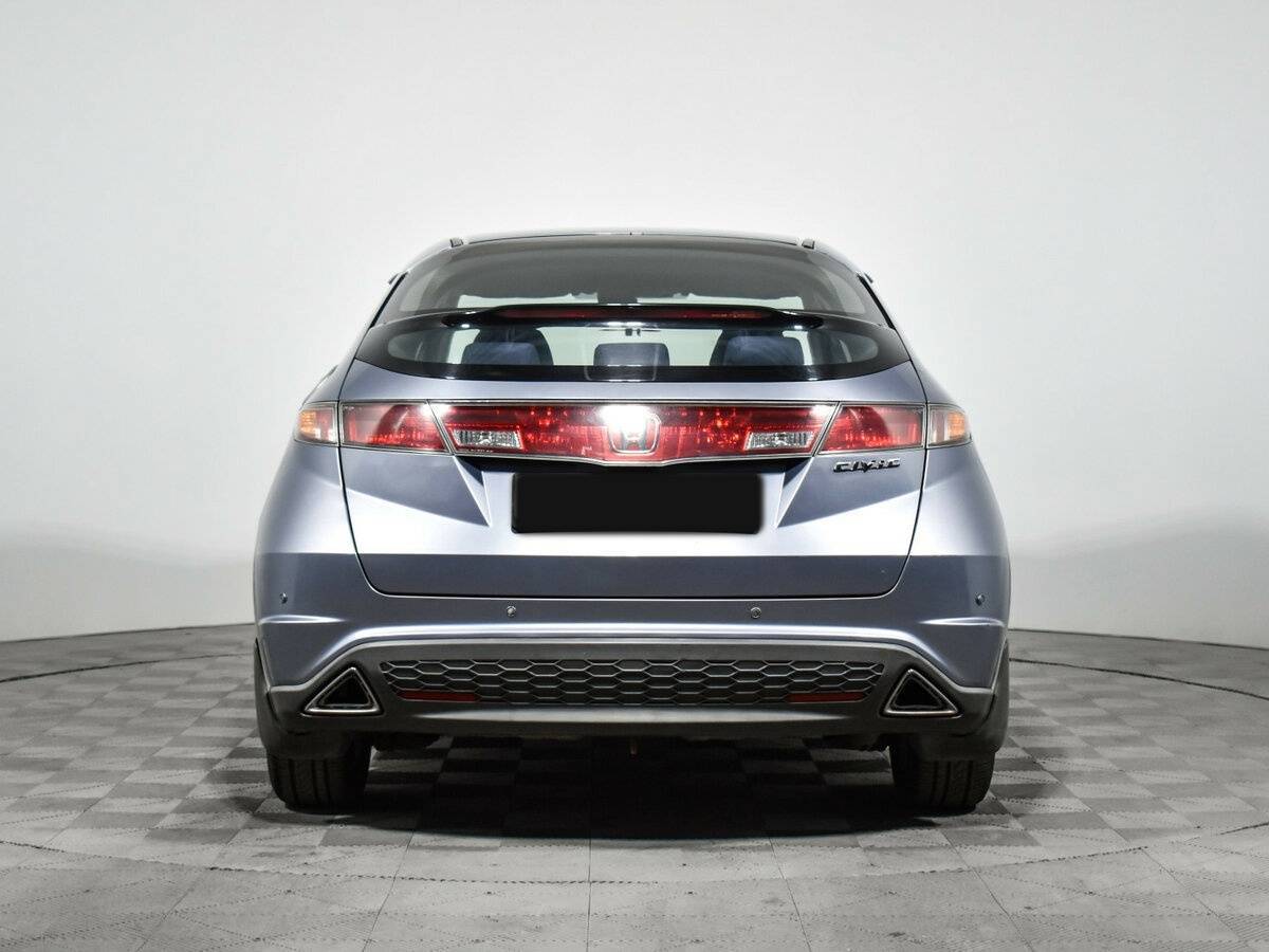 Honda Civic с пробегом — 2008 год. Фото: #5