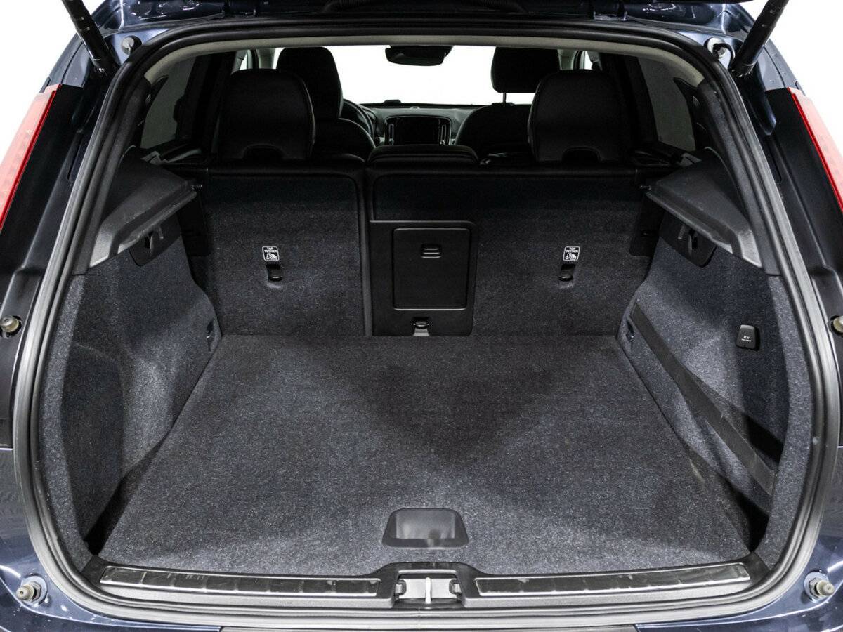 Volvo XC40 с пробегом — 2019 год. Фото: #13