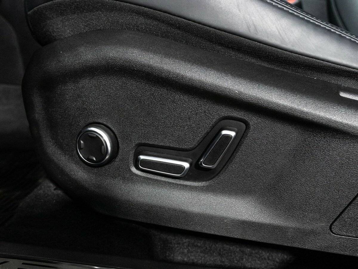 Geely Monjaro с пробегом — 2023 год. Фото: #17