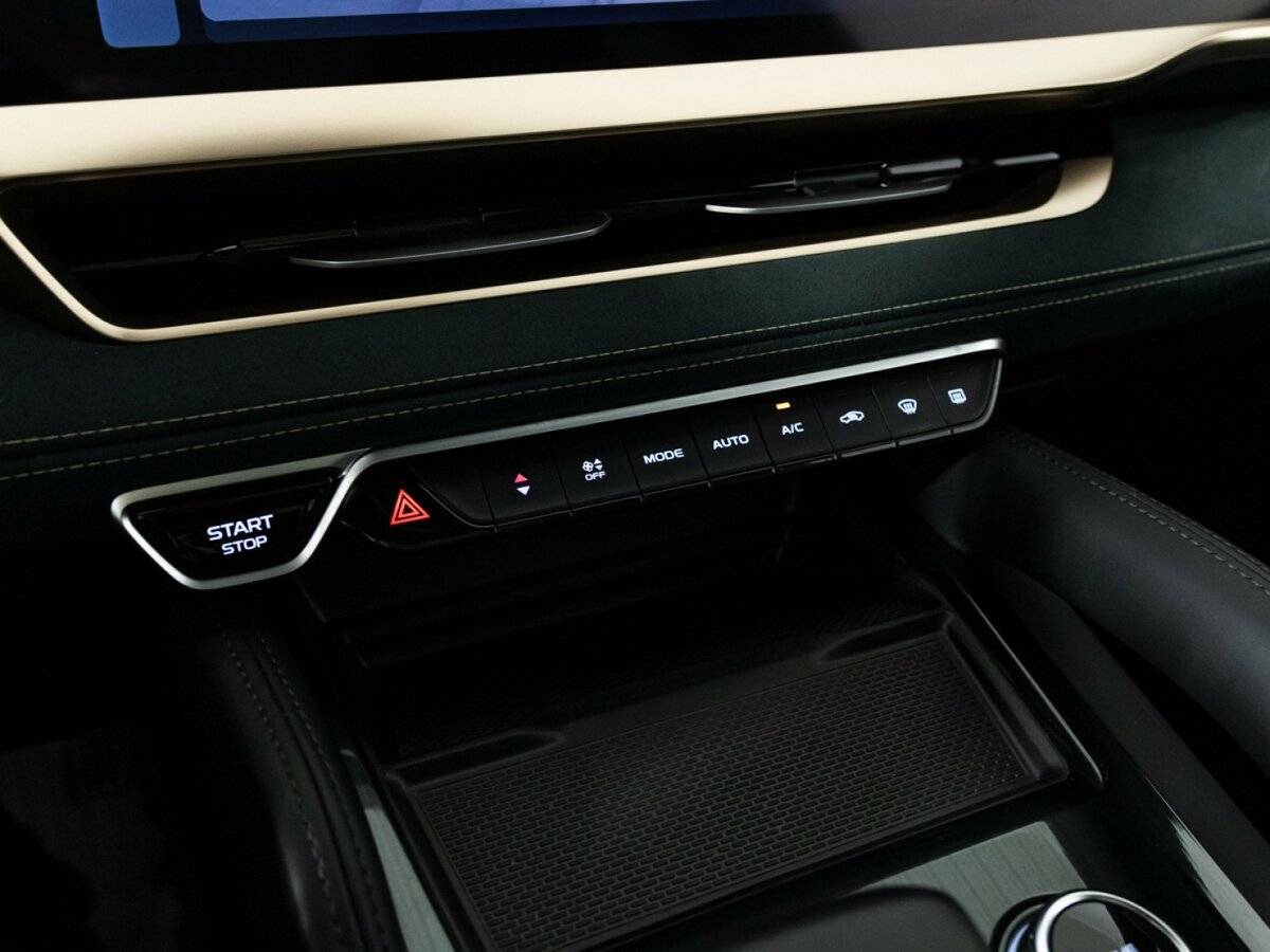 Geely Monjaro с пробегом — 2023 год. Фото: #22