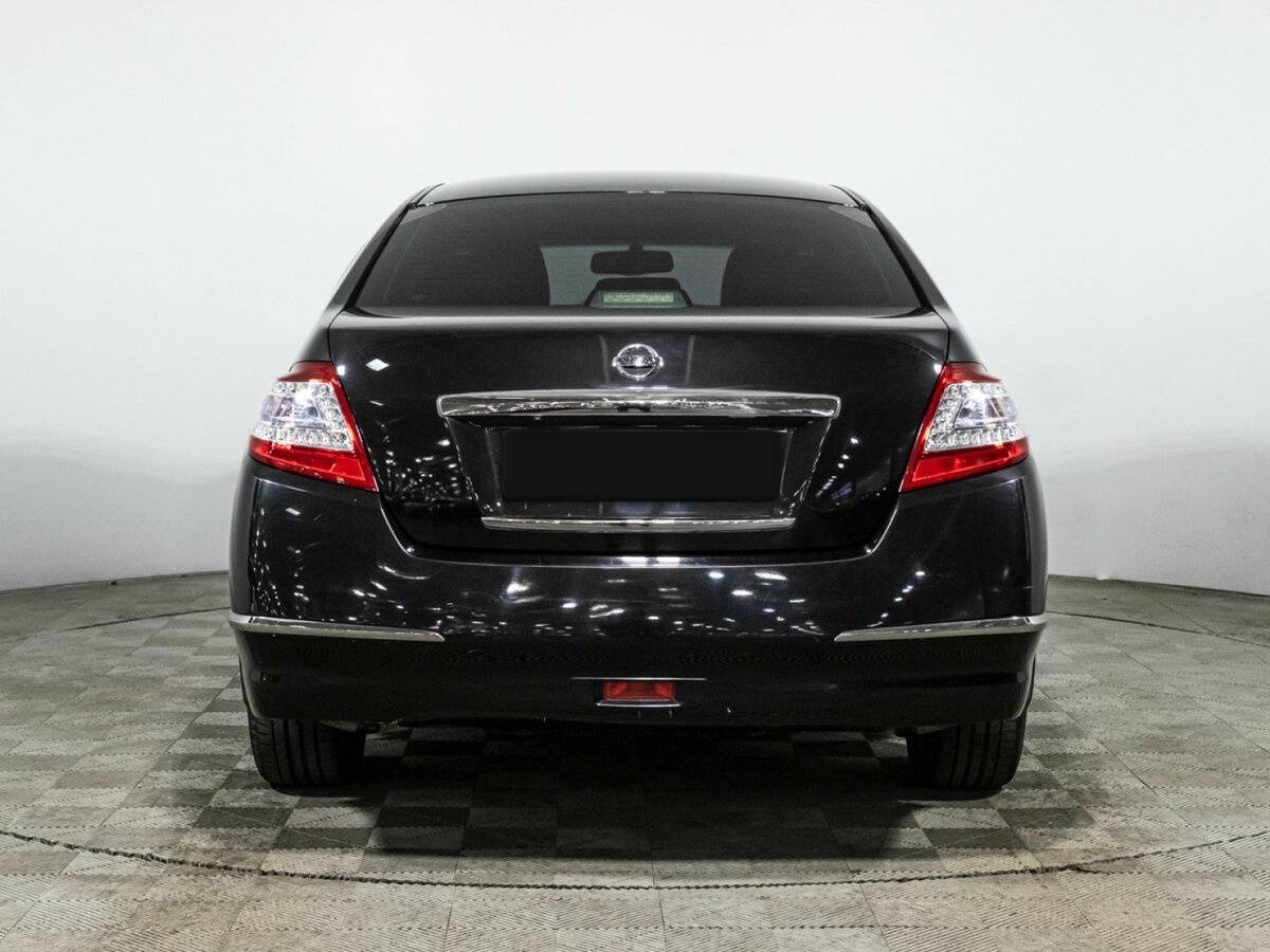 Nissan Teana с пробегом — 2011 год. Фото: #5