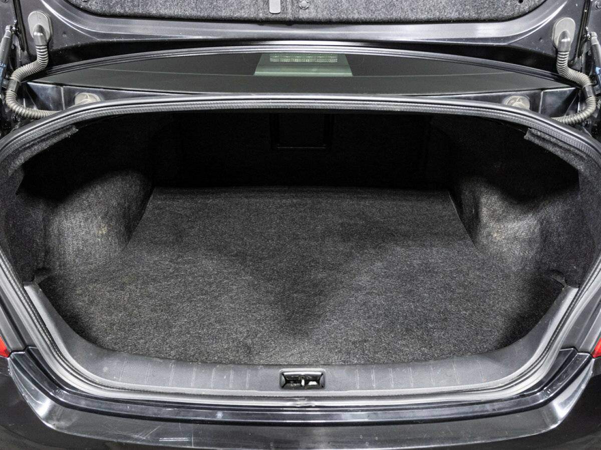 Nissan Teana с пробегом — 2011 год. Фото: #14