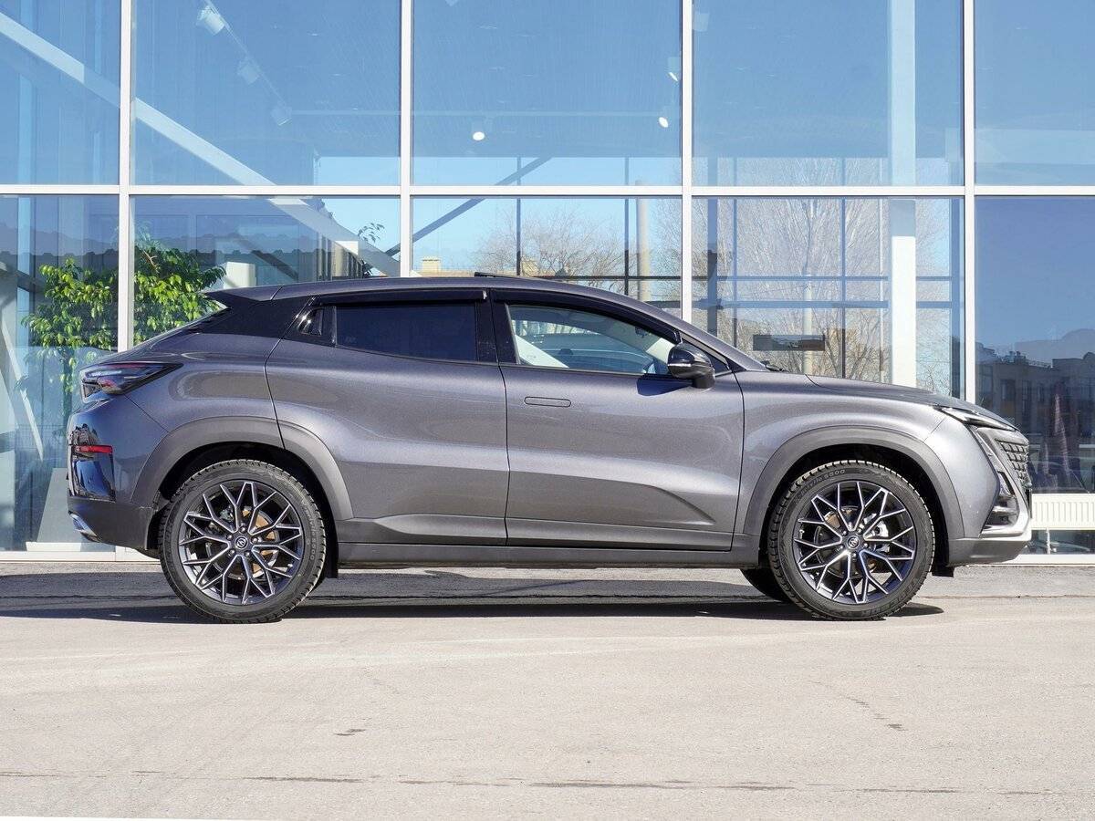 Changan UNI-T с пробегом — 2023 год. Фото: #3