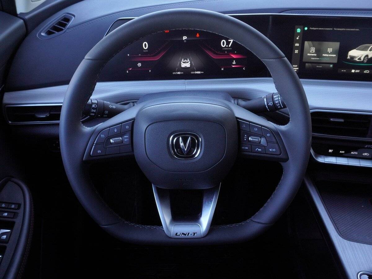 Changan UNI-T с пробегом — 2023 год. Фото: #11