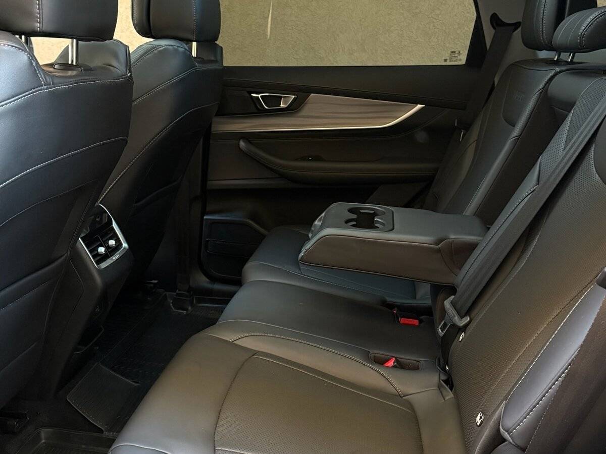 Chery Tiggo 8 Pro Max с пробегом — 2022 год. Фото: #32