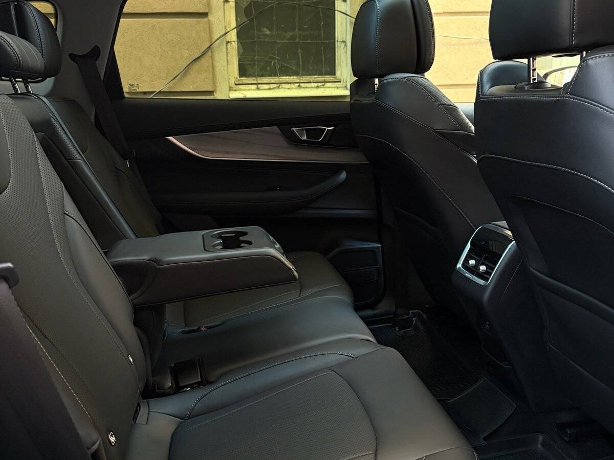 Chery Tiggo 8 Pro Max с пробегом — 2022 год. Фото: #33