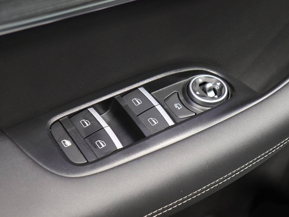 Chery Tiggo 7 Pro Plug-in Hybrid с пробегом — 2024 год. Фото: #11