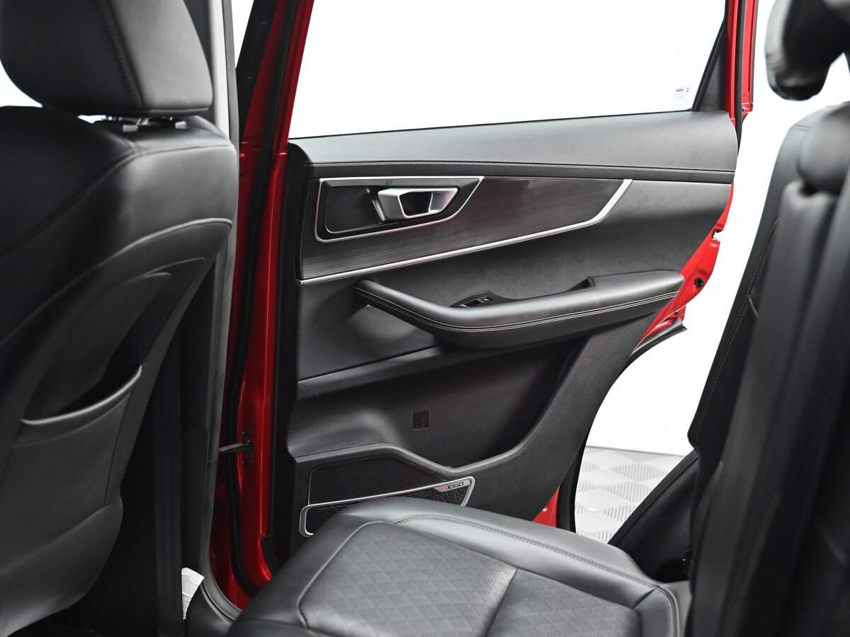 Chery Tiggo 8 с пробегом — 2021 год. Фото: #16