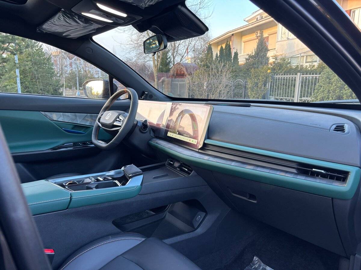 Changan UNI-T с пробегом — 2023 год. Фото: #23