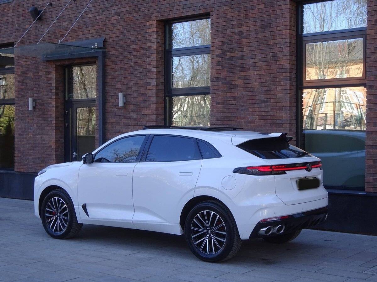 Changan UNI-K с пробегом — 2023 год. Фото: #3