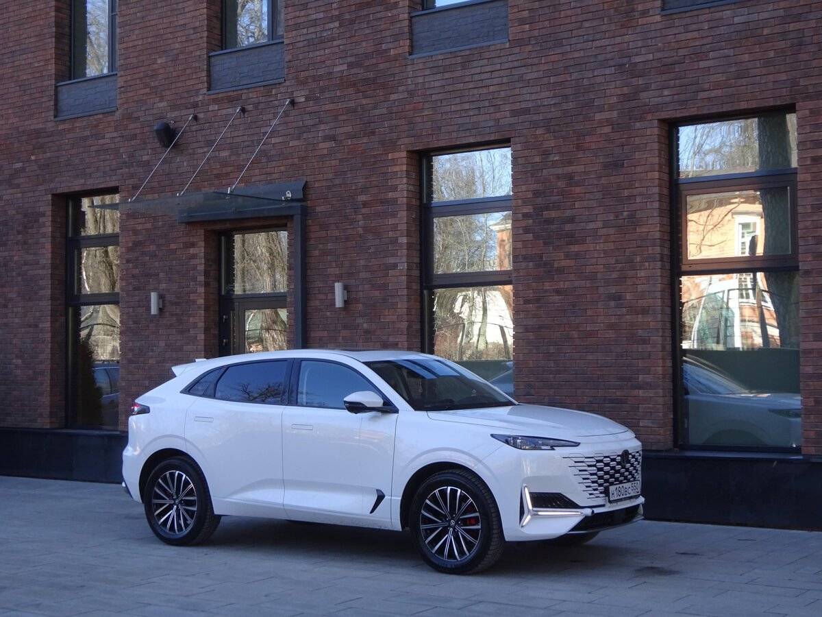 Changan UNI-K с пробегом — 2023 год. Фото: #10